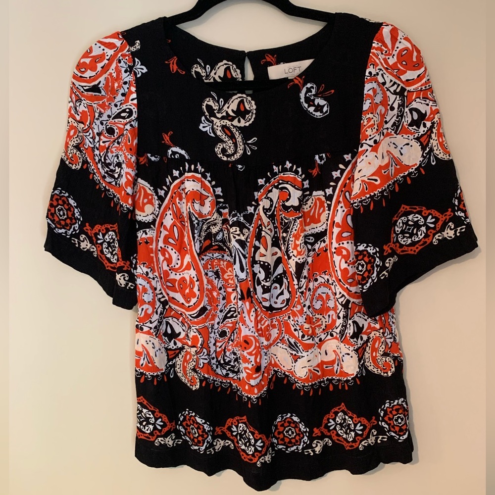 LOFT | Red/Black/White Paisley Print Rayon Blouse